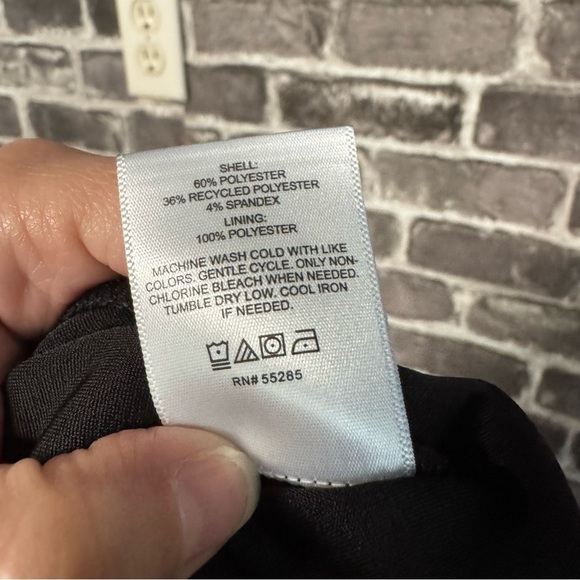 Express jumpsuit black vneck pockets tie waist - Picture 13 of 14